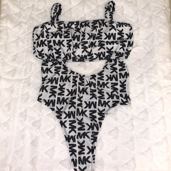 🔥🖤NWOT🖤MK print Suspender outfit🖤Custom Made🖤Size L🖤🔥 - Picture 1 of 5